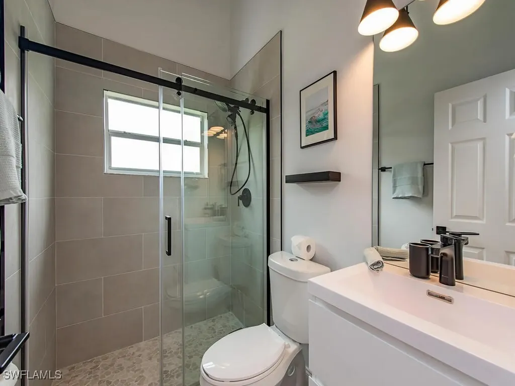 5192 Lochwood Court Naples FL 34112