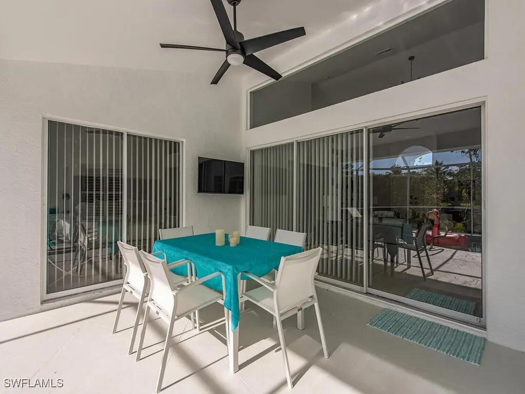 5192 Lochwood Court Naples FL 34112