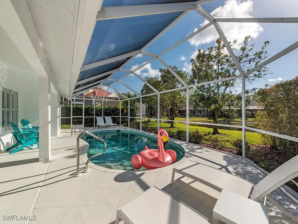 5192 Lochwood Court Naples FL 34112