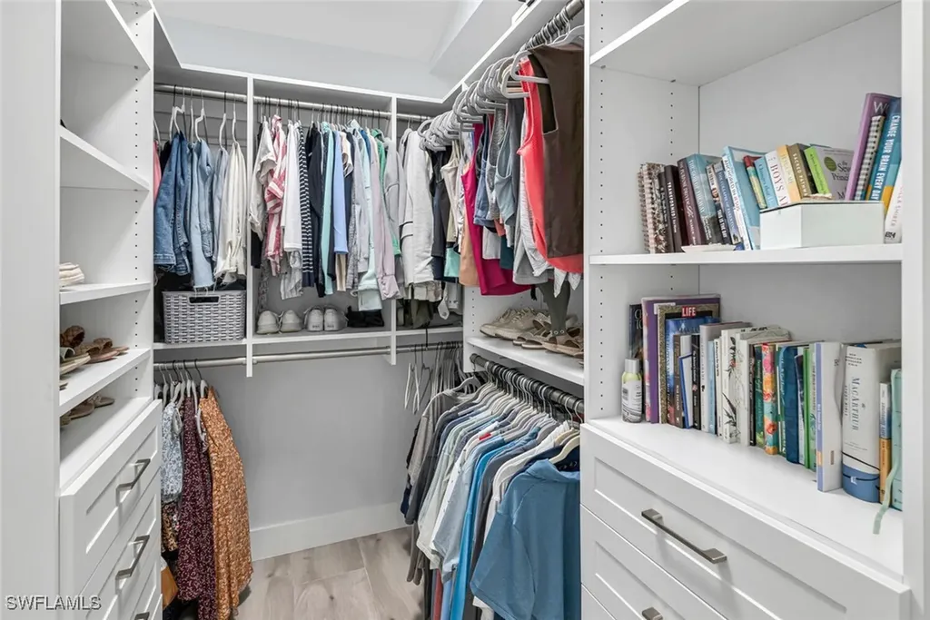 1340 Center Lane Naples FL 34110