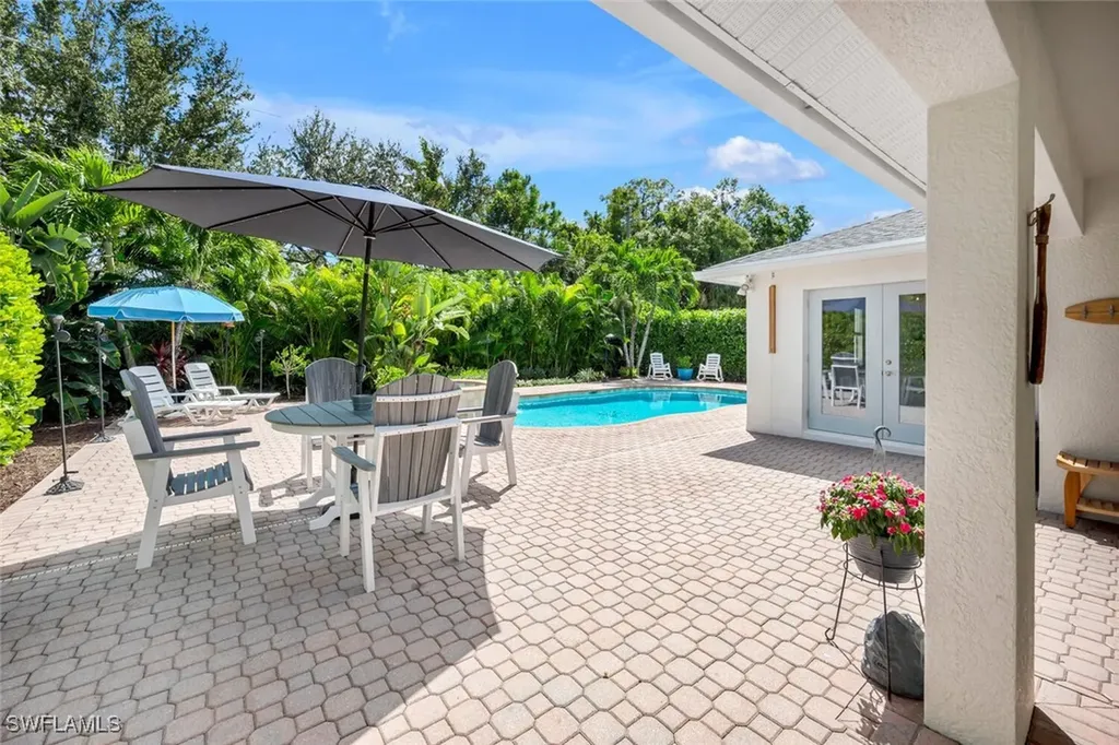 1340 Center Lane Naples FL 34110
