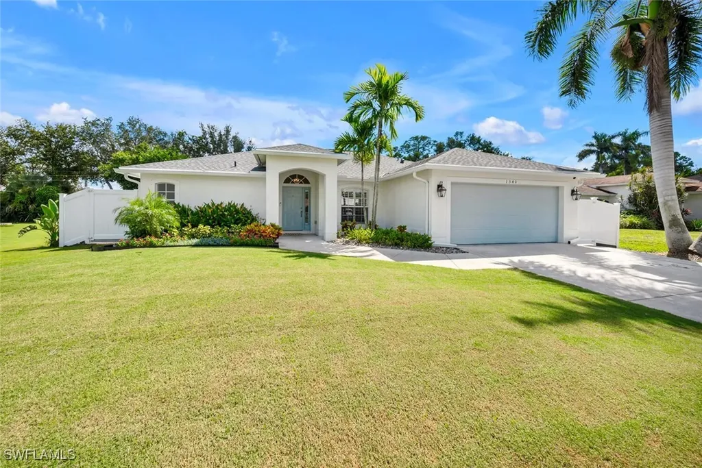 1340 Center Lane Naples FL 34110