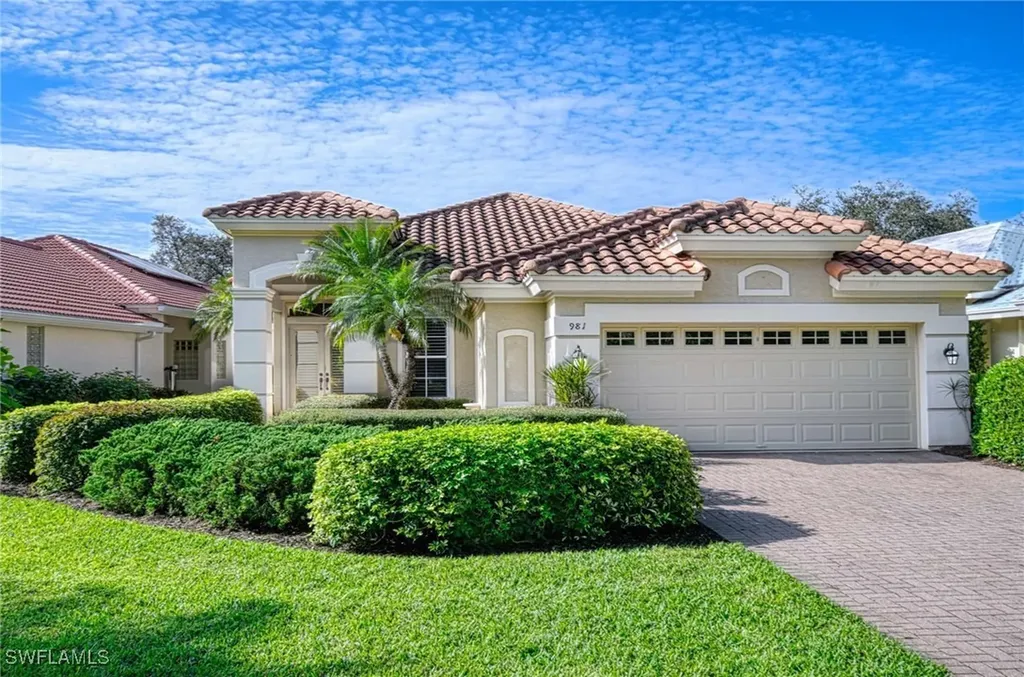 981 Tierra Lago Way Naples FL 34119