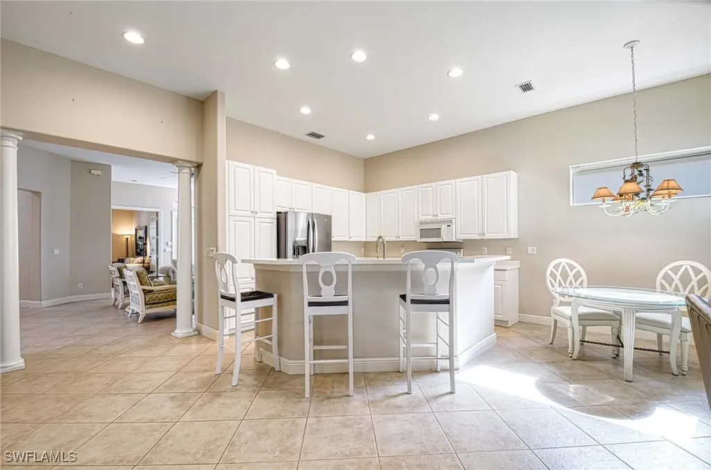 981 Tierra Lago Way Naples FL 34119