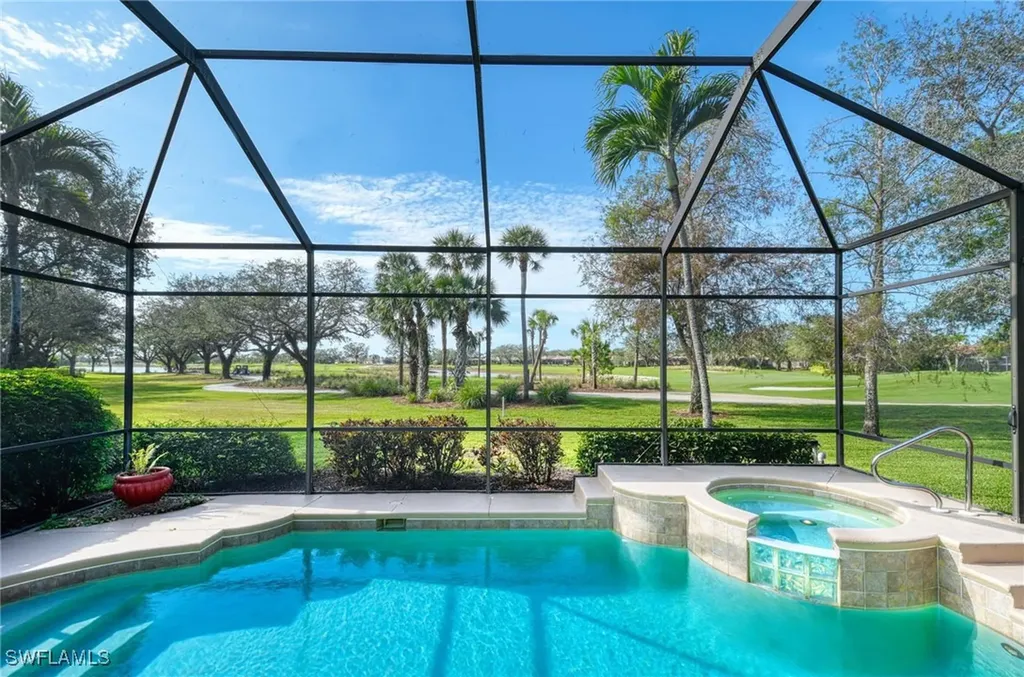 981 Tierra Lago Way Naples FL 34119