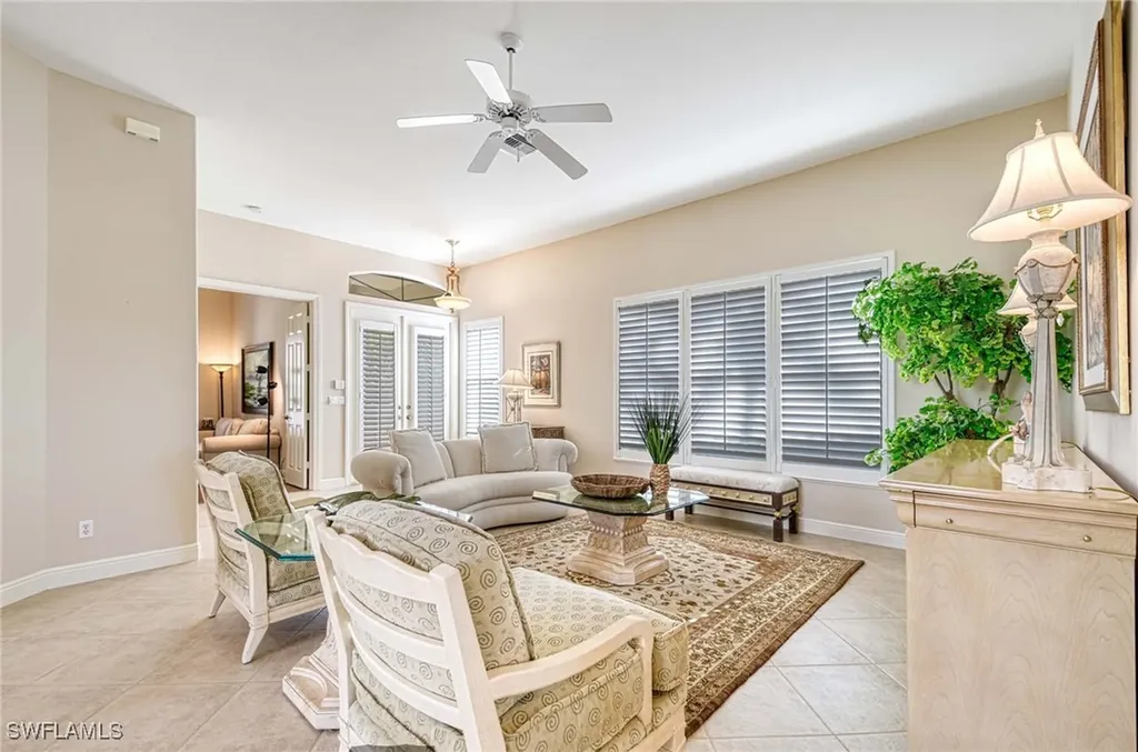 981 Tierra Lago Way Naples FL 34119
