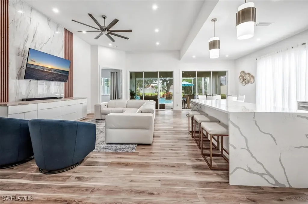 3512 Donoso Court Naples FL 34109