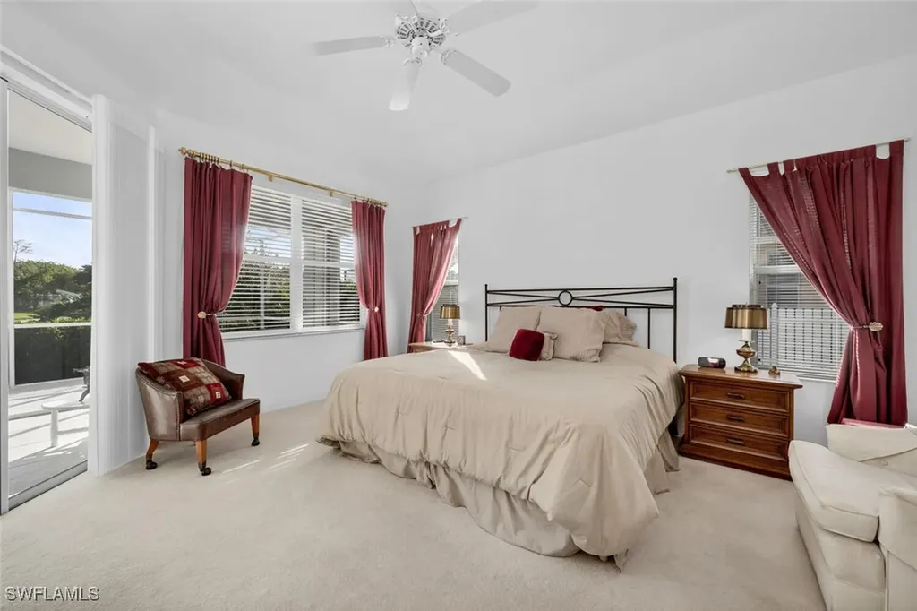 4882 Berkeley Drive Naples FL 34112
