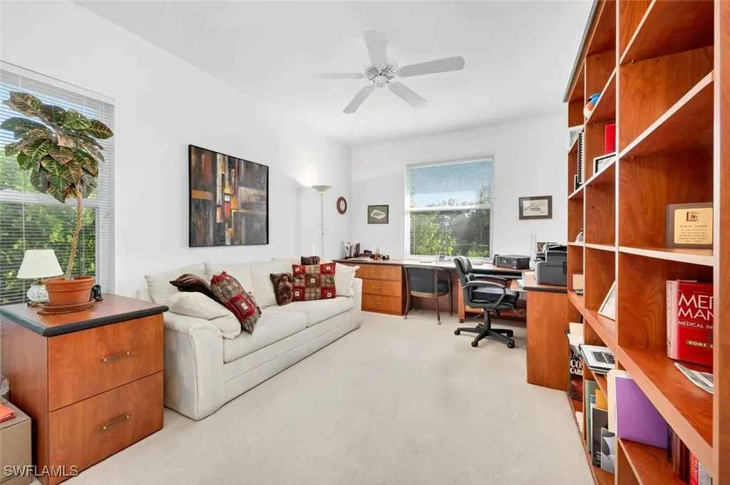 4882 Berkeley Drive Naples FL 34112