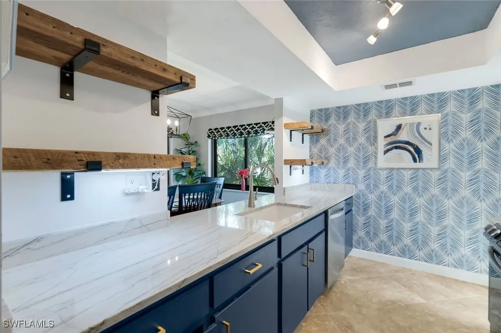 5271 Blue Crab Circle Bokeelia FL 33922