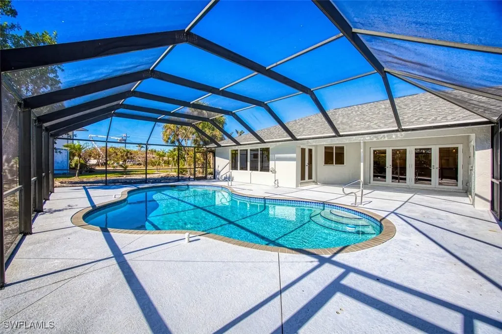 755 Pen Shell Drive Sanibel FL 33957