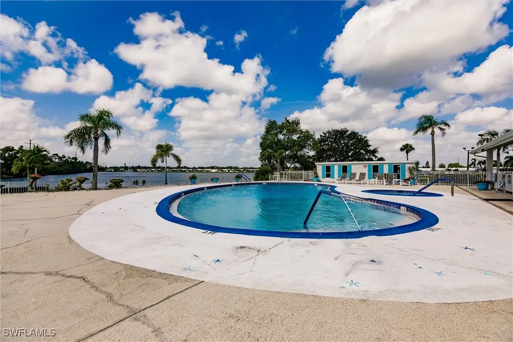 9806 Sugarberry Way Fort Myers FL 33905