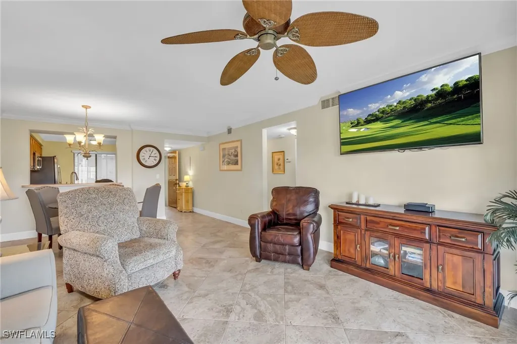 221 Fox Glen Drive Naples FL 34104
