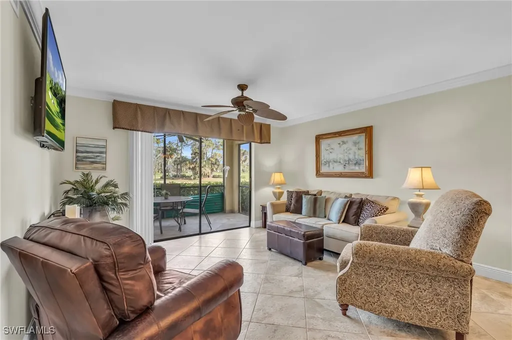 221 Fox Glen Drive Naples FL 34104