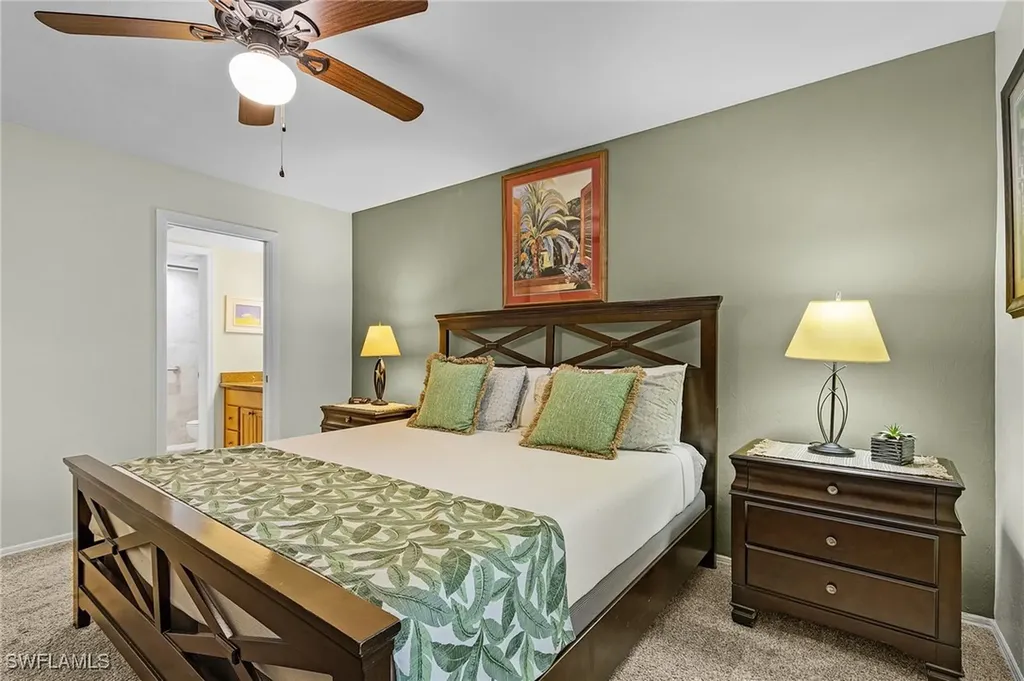 600 Neapolitan Way Naples FL 34103