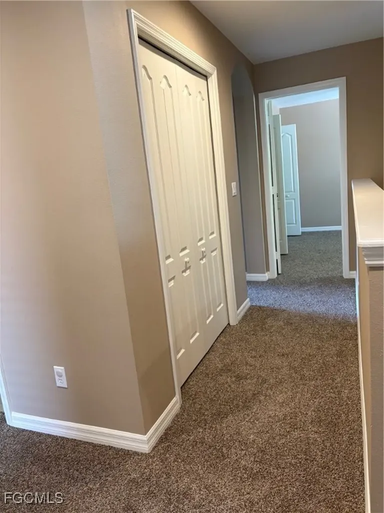 2851 Via Campania Street Fort Myers FL 33905