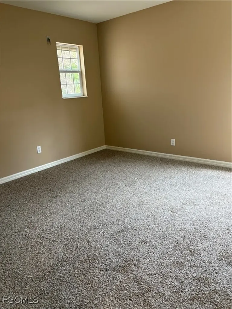 2851 Via Campania Street Fort Myers FL 33905