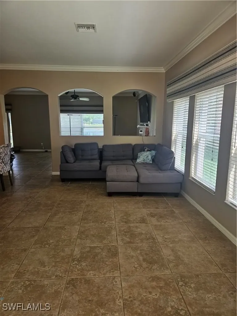2851 Via Campania Street Fort Myers FL 33905