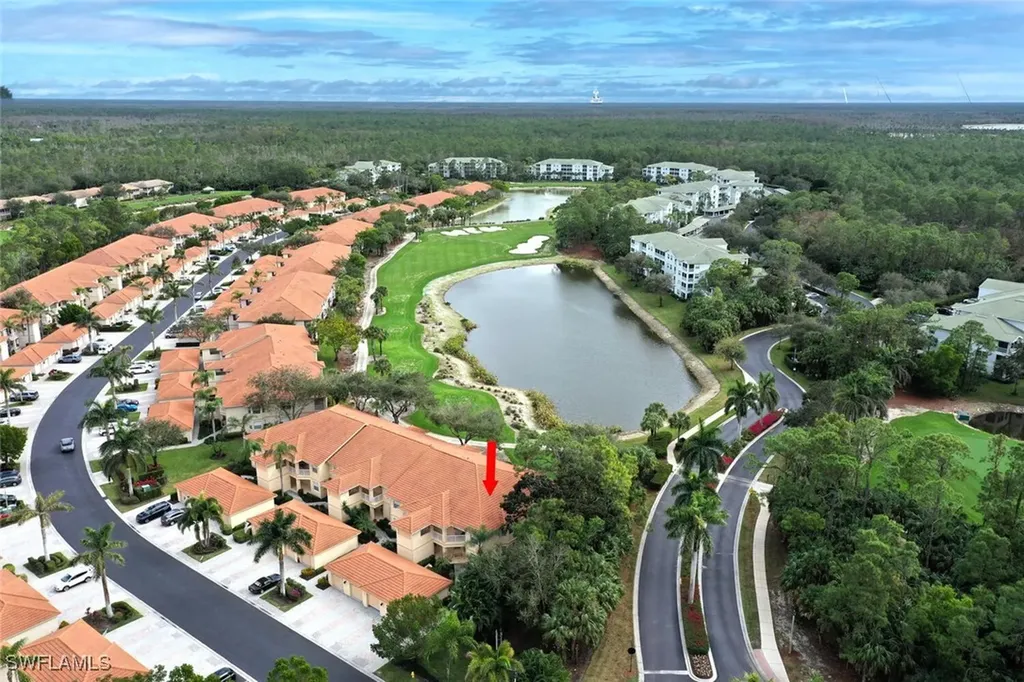 3964 Bishopwood Court E Naples FL 34114