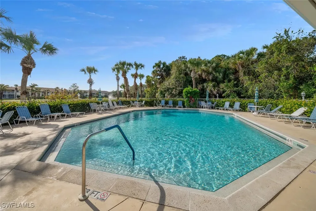 249 Gabriel Circle Naples FL 34104