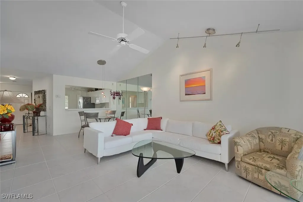 249 Gabriel Circle Naples FL 34104
