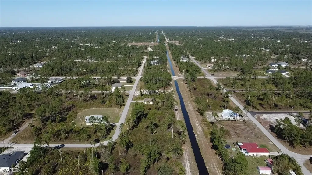 817 Pinecastle Drive Lehigh Acres FL 33974
