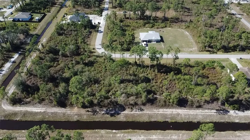 817 Pinecastle Drive Lehigh Acres FL 33974
