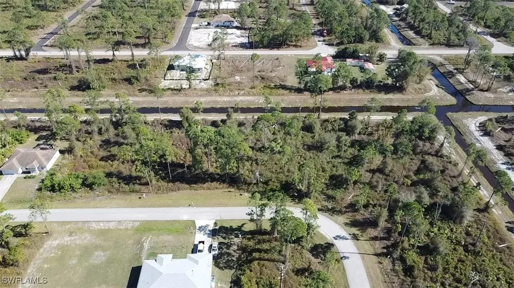 817 Pinecastle Drive Lehigh Acres FL 33974
