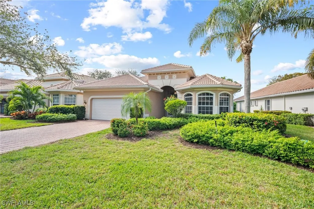 6789 Bent Grass Drive Naples FL 34113