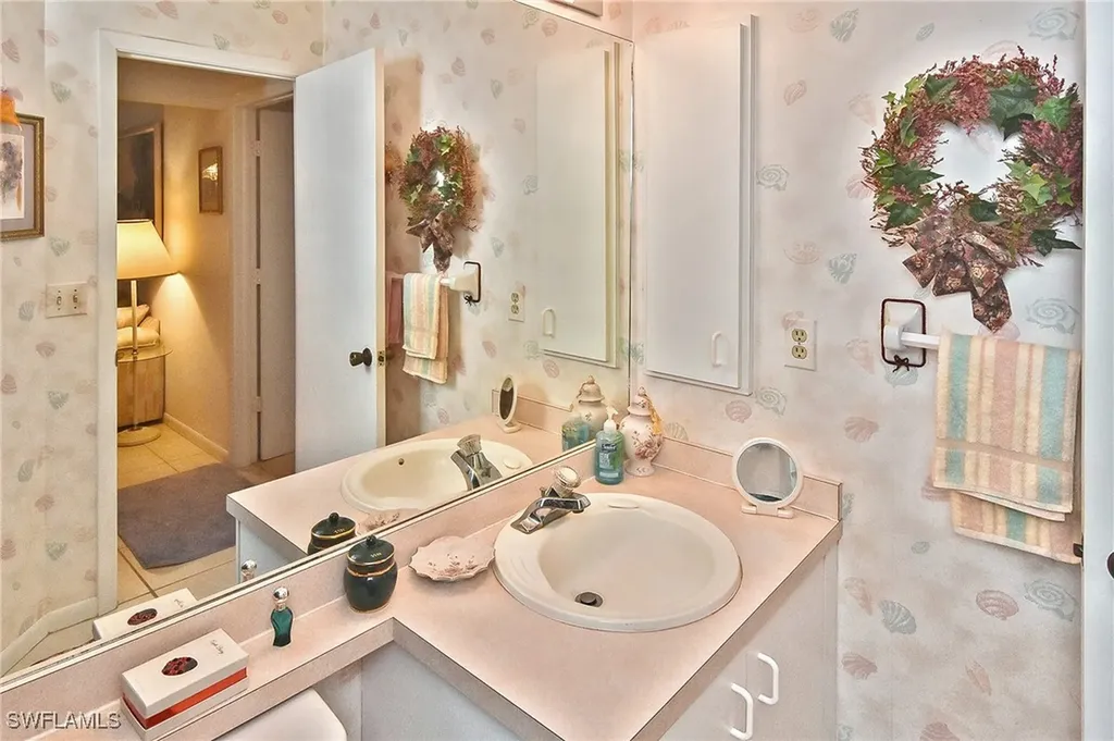 203 Mcgregor Park Circle Fort Myers FL 33908