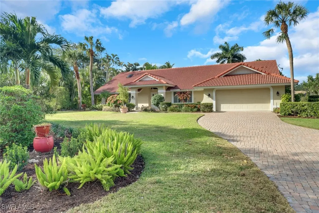 11477 Mallard Court Naples FL 34119
