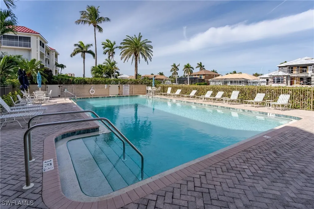 845 Collier Court Marco Island FL 34145