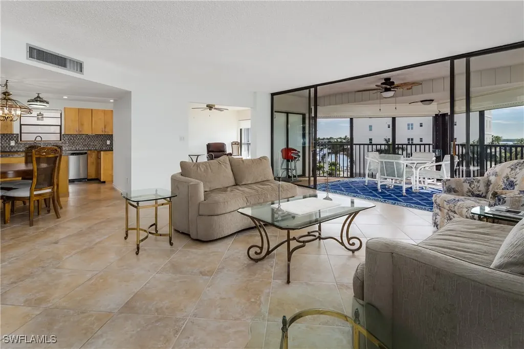 845 Collier Court Marco Island FL 34145