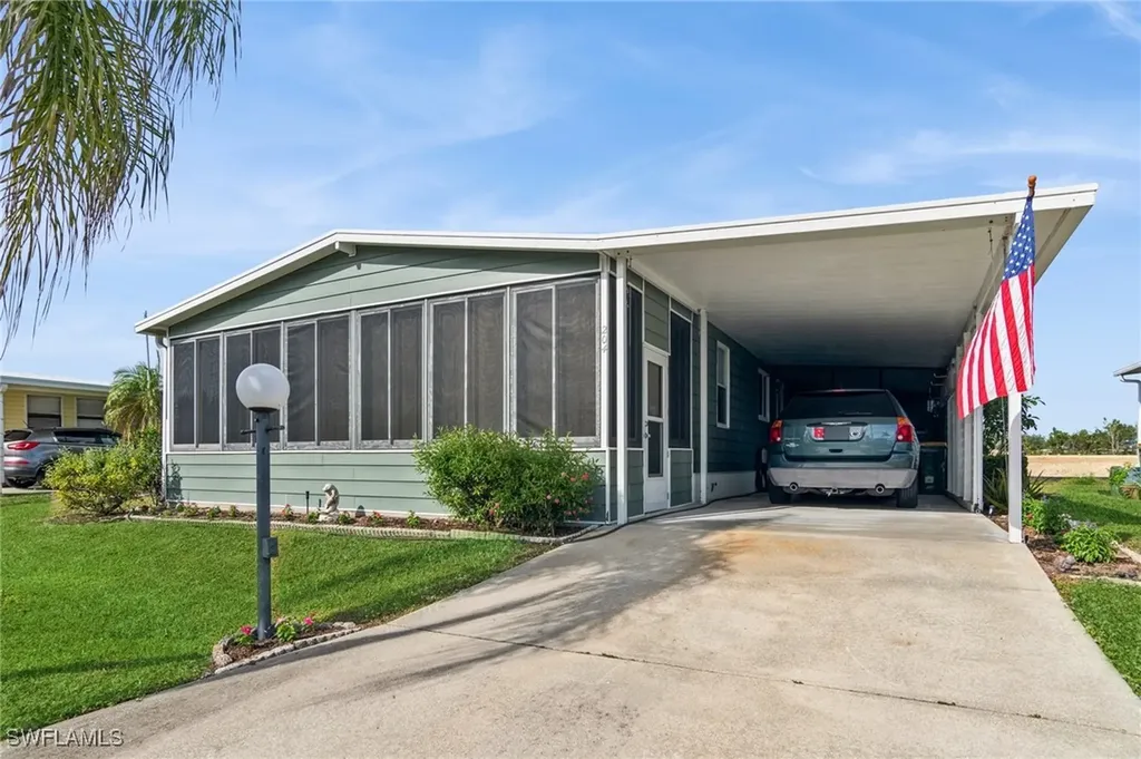 204 Grosbeak Lane Naples FL 34114