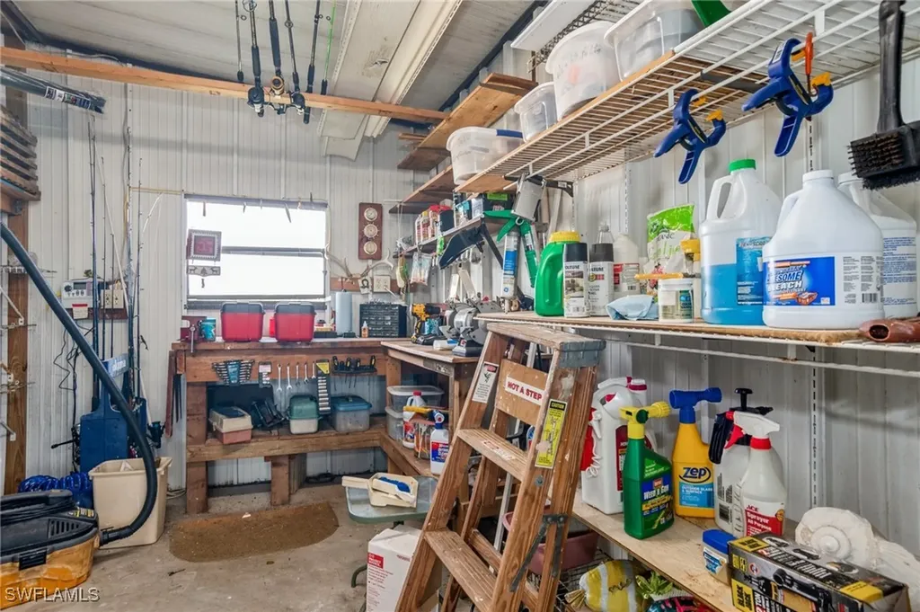 204 Grosbeak Lane Naples FL 34114