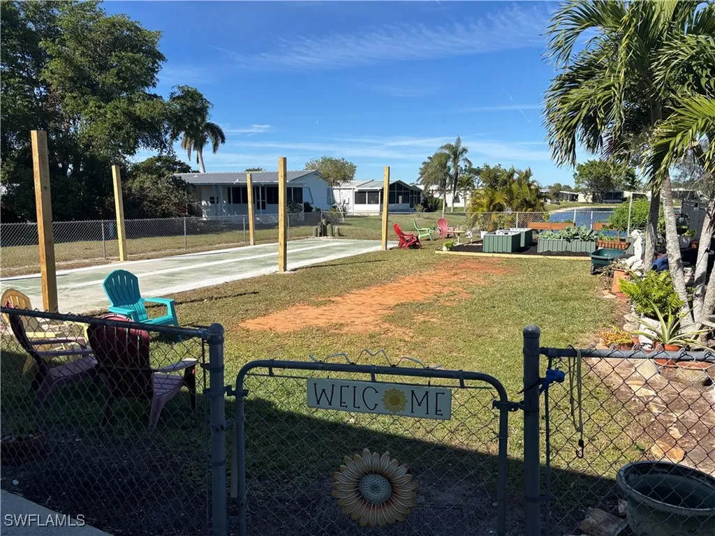 204 Grosbeak Lane Naples FL 34114