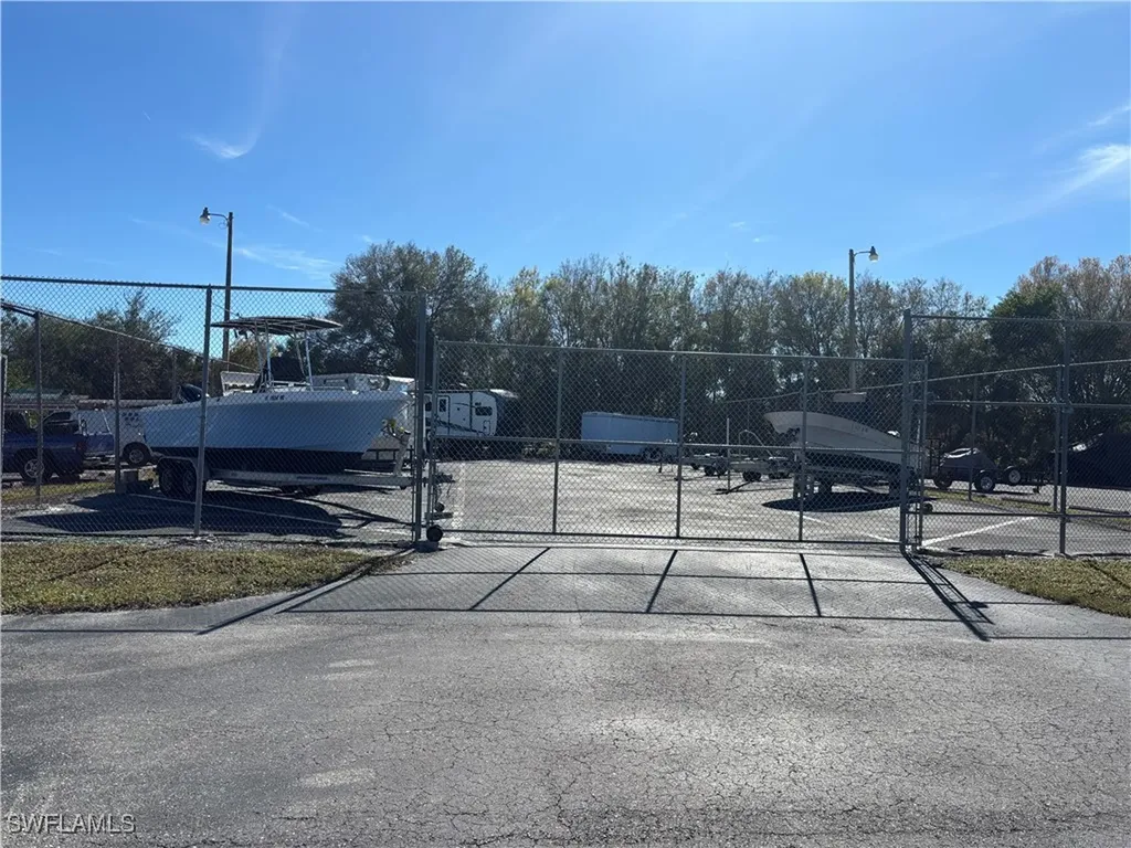 204 Grosbeak Lane Naples FL 34114