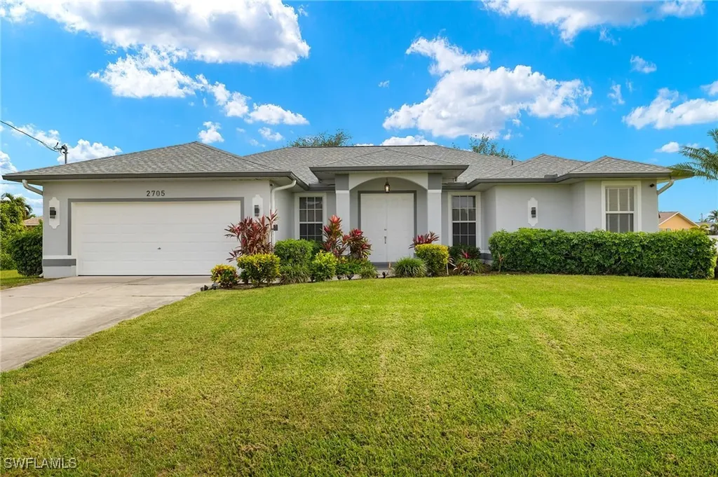 2705 SW 24th Avenue Cape Coral FL 33914