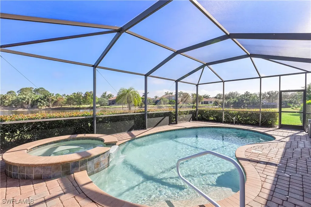 13060 Silver Thorn Loop North Fort Myers FL 33903