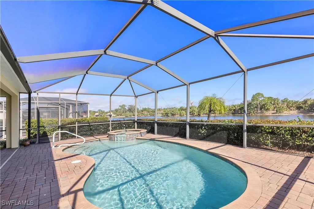 13060 Silver Thorn Loop North Fort Myers FL 33903
