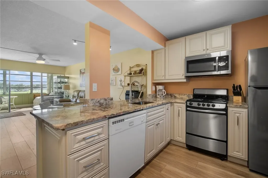 1724 Pine Valley Drive Fort Myers FL 33907