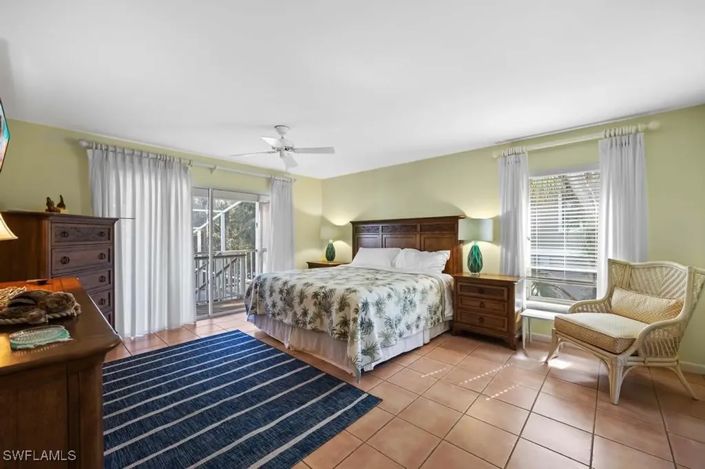 702 Pyrula Avenue Sanibel FL 33957