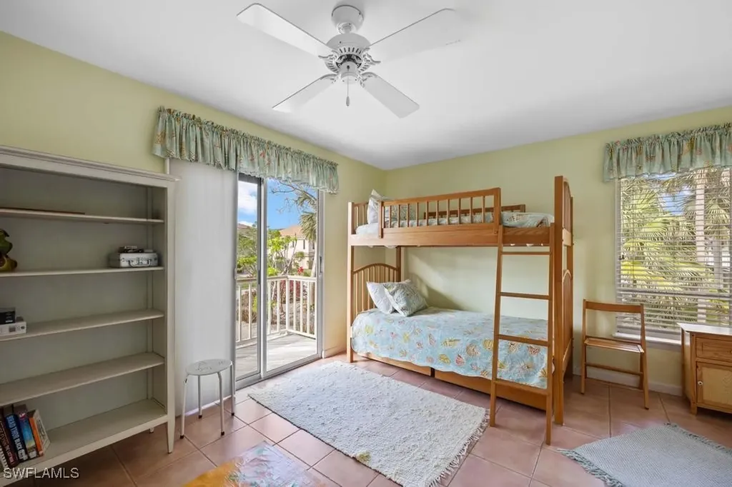 702 Pyrula Avenue Sanibel FL 33957