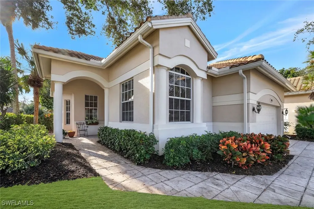 24813 Hollybrier Lane Bonita Springs FL 34134