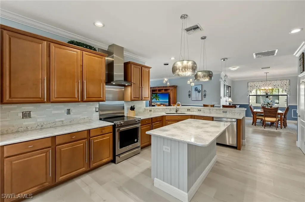 3910 Treasure Cove Circle Naples FL 34114