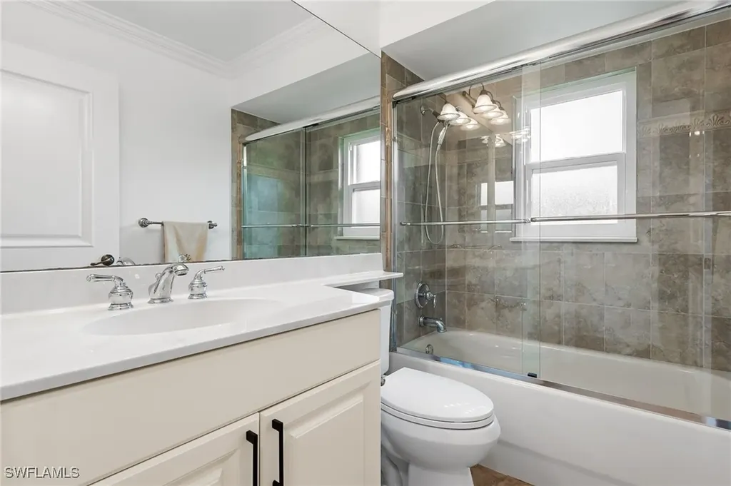 247 Erie Drive Naples FL 34110