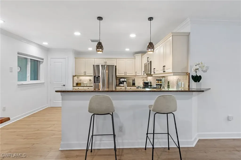 247 Erie Drive Naples FL 34110