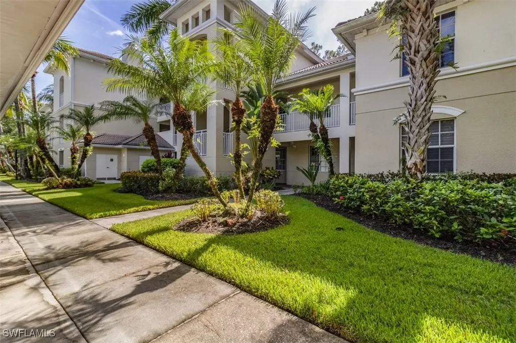 1878 Tarpon Bay Drive S Naples FL 34119