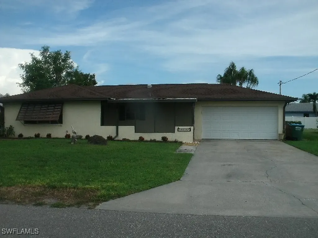 1418 SE 17th Street Cape Coral FL 33990