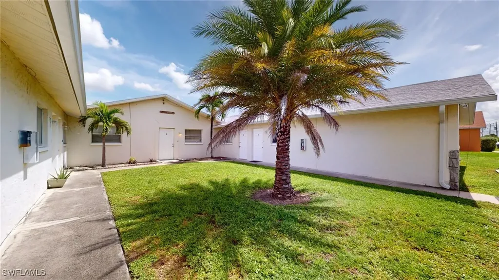 403 Hancock Bridge Parkway Cape Coral FL 33990